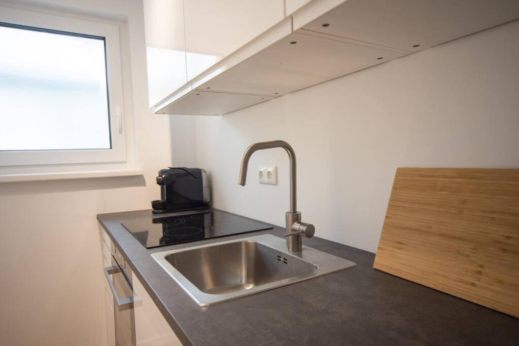 Central Apartment / Bbq Terrace / Big Netflixtv Байройт Екстериор снимка